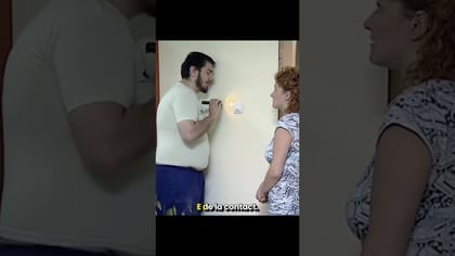 Miniatura clipului Am urmarit un electrician 20 de zile pentru acest rol ✌️😎