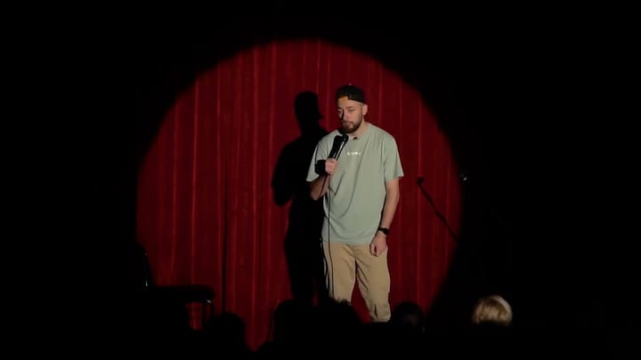 Miniatura clipului SUNT URMAȘUL LUI ARȘINEL | Stand Up Comedy